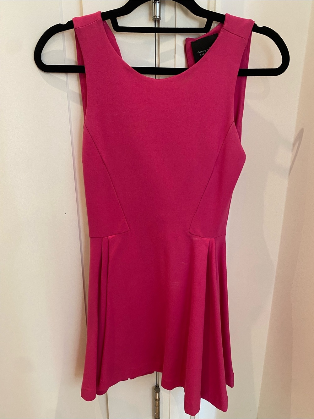 Zara Women’s Sleeveless Fuchsia Fit-and-Flare Dress